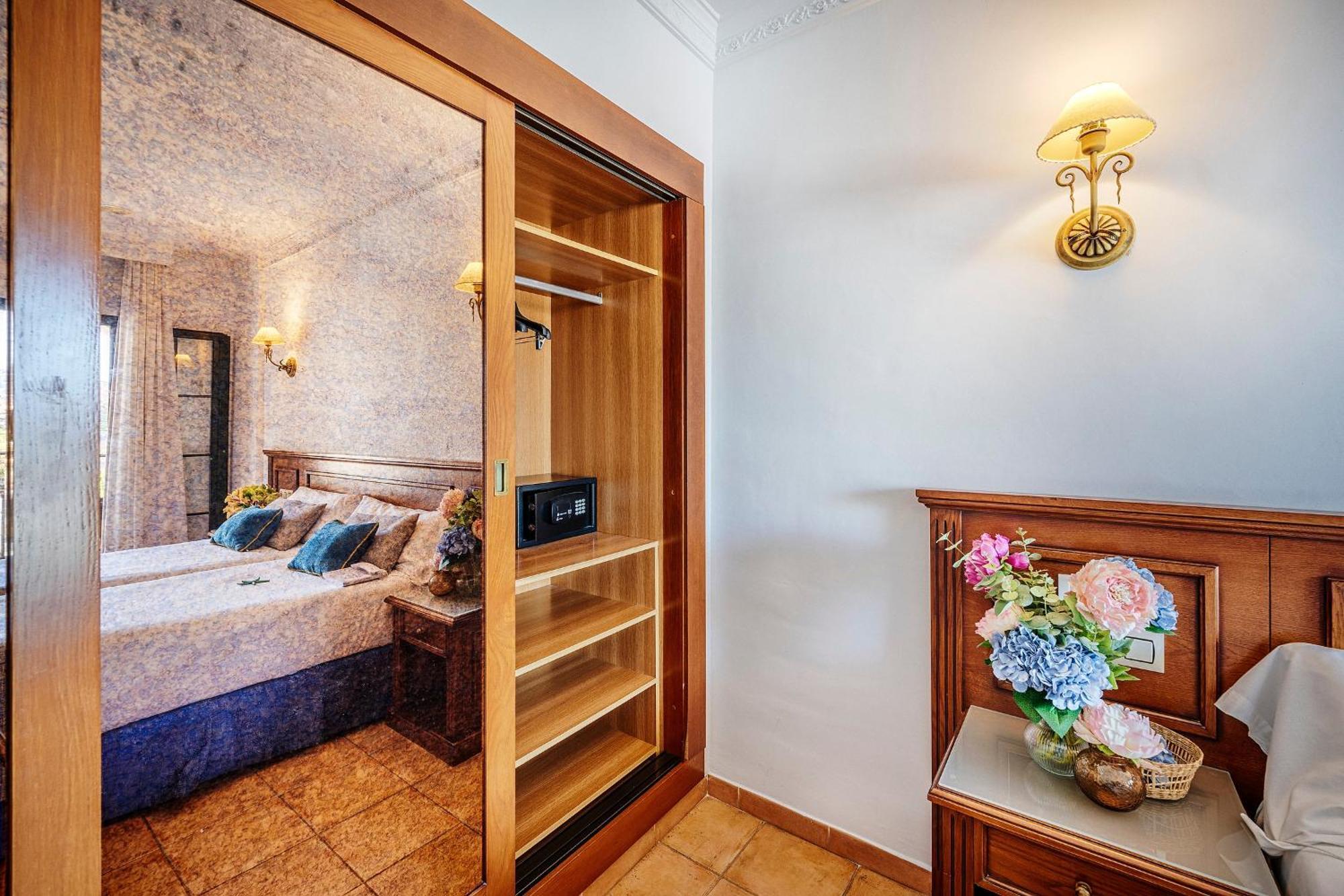 Budget Twin Room