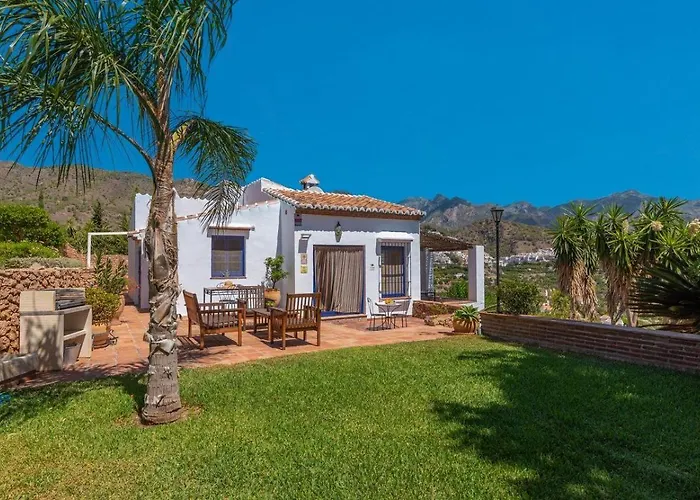Villa Cortijo La Vina Frigiliana by Ruralidays